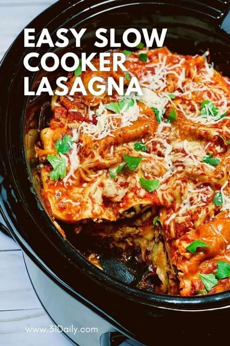 This Slow Cooker Lasagna is an easy recipe, packed with Italian pasta flavors, layers of gooey cheese, and packed with vegetables. It makes plenty to enjoy today, and still enjoy leftovers tomorrow. Pasta Flavors, Lasagna Slow Cooker, Crockpot Lasagne, Slow Cooker Lasagne, Summer Crockpot, Slow Cooker Ideas, Crockpot Lasagna, Slow Cooker Lasagna, Lasagna Ingredients