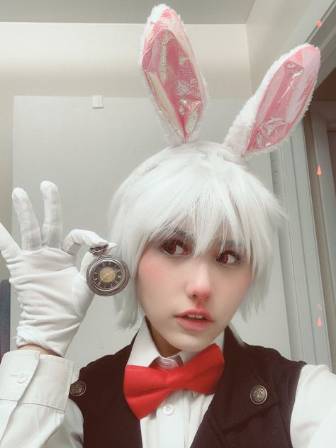 Alice in Wonderland White Rabbit Costume/Cosplay and Makeup The White Rabbit Cosplay, White Rabbit Makeup Alice In Wonderland, White Rabbit Makeup, White Rabbit Costume, Alice In Wonderland Cosplay, White Rabbit Costumes, White Rabbit Alice In Wonderland, Alice In Wonderland White Rabbit, Ouji Fashion