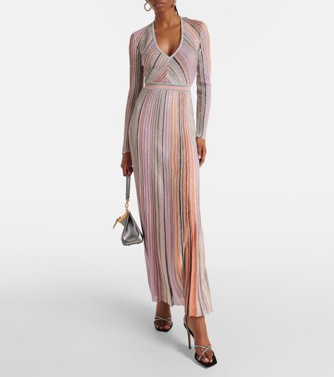 Pleated lamé maxi dress in multicoloured - Missoni | Mytheresa Missoni Dress, Looks Chic, Large Crystals, Yummy Recipes, Missoni, Chic Outfits, Fashion Inspiration, Designing Women, Red Carpet