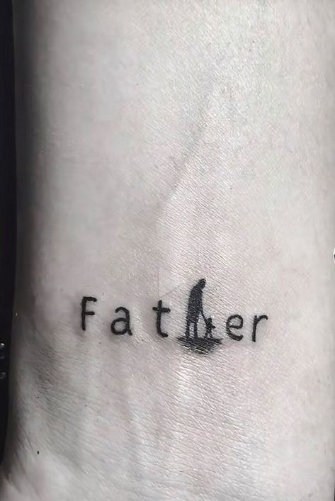 Father Tattoo Design, Dad Tattoos For Men, Baby Tattoo For Dads, Tato Nama, Daughter And Father Tattoo, Tattoos For Dad Memorial, Tattoo Quotes For Men, Full Hand Tattoo, Persian Tattoo