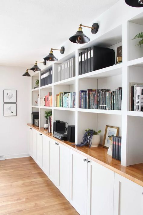 How to Make DIY Built-In Bookshelves: 20 Ideas & Tutorials Diy Built In Shelves Living Room, Ikea Fireplace, Diy Bookshelf Plans, Diy Built In Shelves, Built In Bookcases, Ikea Home Office, Home Office For Men, Built In Bookshelves, Diy Built In