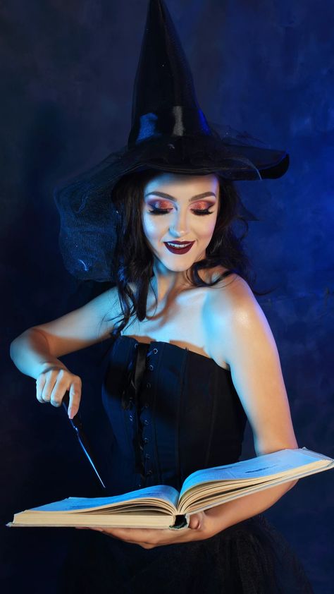 Whitch Halloween Wallpaper Witch, Witch Pose Reference, Witch Pose, Stock Poses, Witch Reference, Witch Shoot, Book Pose, Witch Photos, Fantasy Witch