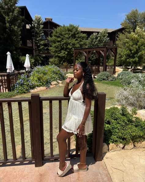 amanda__.n Sun Dresses Black Women, Sun Dresses Aesthetic, Sundress Black Women, Jamaica Outfits, Black Sundress, Girls Sundress, Dresses Aesthetic, Sun Dresses, Black Femininity