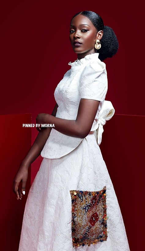 Pistis Ghana by Kabutey and Sumaiya Dzietror - 🇬🇭 Ghana. Pistis Ghana, Ghana Fashion, African Fabric Dress, African Styles, African Fabric, African Women, Ghana, African Fashion, Lace Skirt