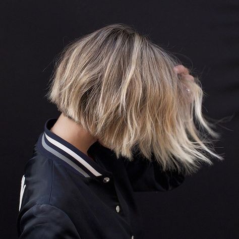 TOUSLED SOFT UNDERCUT - Anh Co Tran Soft Undercut, Anh Co Tran, Blonde Hair Makeup, Stacked Bob Hairstyles, Choppy Bob Hairstyles, Lob Haircut, Dark Blonde Hair, Short Bob Haircuts, Haircut And Color