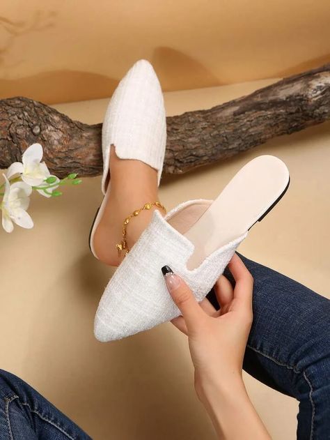 Women Plaid Pattern Point Toe Flat Mules, Elegant Outdoor Flats | SHEIN USA Summertime Outfits, Comfortable Walking Shoes, Pointed Toe Shoes, Pointed Toe Flats, Dress For Short Women, Casual Flats, Womens Plaid, High Heel Sandals, Plaid Pattern