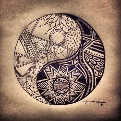 Jess Lee Tattoo Homme, Balance Of Life, Tattoo Son, Ying Yang Tattoo, Kunst Tattoos, Tattoo Mandala, Yin Yang Tattoos, Small Tattoos With Meaning, Muster Tattoos