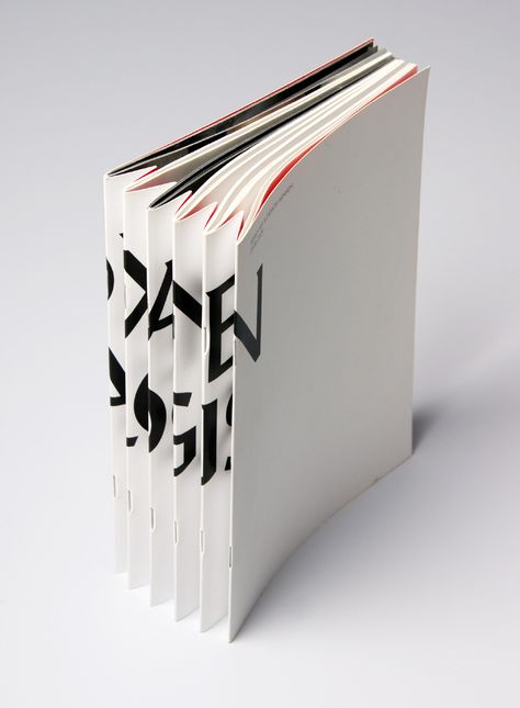 binding, fold, Book Binding Design, Mises En Page Design Graphique, Buch Design, Book Editorial, 타이포그래피 포스터 디자인, Booklet Design, Design Brochure, Grafic Design, Publication Design