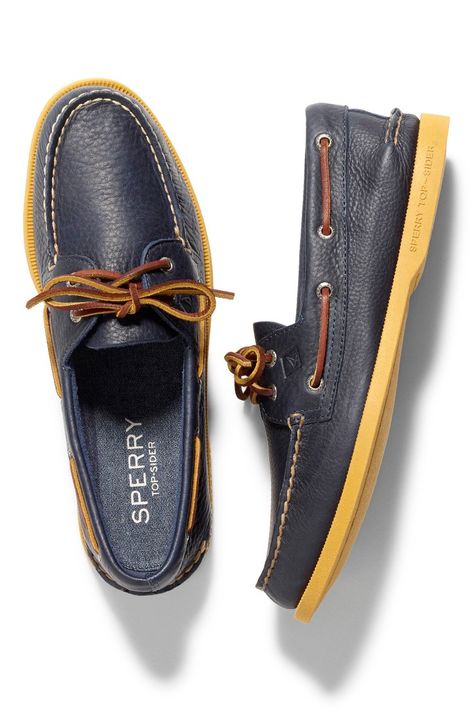 Mens Smart Casual Shoes, Brown Boots Fashion, Sperry Men, Sperry Boat Shoes, Gentleman Shoes, Leather Boat Shoes, Best Shoes For Men, Deck Shoes, Best Shoes