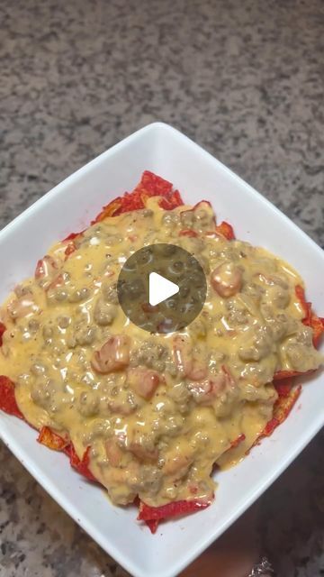 LICK THE PLATE 😋👩🏽‍🍳 on Instagram: "Loaded Nachos 😋🔥🤤

If your viewing follow @cookwithasian for more content 

Video: @cooknwithjazz_ 

#cookingclass #pasta #cookingideas #loadednachos #alfredosauce #lunchideas #nachos #dinnerideas #queso #tasty #easyrecipes #reels #food #nachosupreme #trendingreels #fyp #easymeals #quesos #chips #chef #meal #doritos #trendingfood
#exploreverything #cookingvideo #explorepage
#explore #exploremore" Dinner Nachos, Nacho Doritos, Doritos Recipes, Nachos Supreme, Doritos Nachos, Content Video, Loaded Nachos, One Pot Dinner, Nachos Recipe