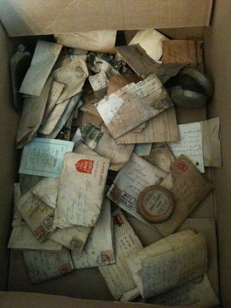 17 Once-In-A-Lifetime Finds That Came Out of Nowhere Old Letters, Old Newspaper, Find People, Hidden Treasures, Letter Writing, Wall Color, Love Letters, Soldier, Old Things