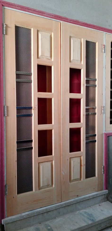 Jali Wala Double Door Wooden, Double Door Design Wood Jali, Jali Door Design Modern Interior, Main Door Jali Design Entrance Modern, Column Design Interior, Jali Door, New Door Design, Plywood Door, Latest Door Designs