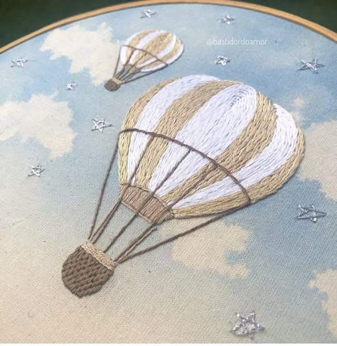 Embroidered Hot Air Balloon, Embroidery Balloon, Hot Air Balloon Embroidery, Wedding Embroidery Hoop, Embroidery Hoop Art Diy, Embroidery Hoop Crafts, Embroidery Cards, Wedding Embroidery, Diy Embroidery Designs