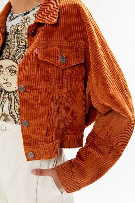 Levi’s Future Vintage Corduroy Trucker Jacket | Urban Outfitters #over40#over50 #fashion #over40style #over50style #fashionable Corduroy Trucker Jacket, Corduroy Shacket, Denim Shirt Jacket, Jacket Corduroy, Jackets Denim, Vintage Corduroy, Cooler Look, Corduroy Jacket, Trucker Jacket