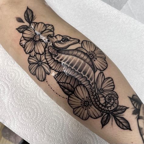 Sea Floral Tattoo, Seahorse Flower Tattoo, Sea Creatures With Flowers Tattoo, Izzy Tattoo, Seahorse And Flower Tattoo, Seahorse Skeleton Tattoo, Seahorse And Jellyfish Tattoo, Realistic Fake Tattoos, Seahorse Tattoo