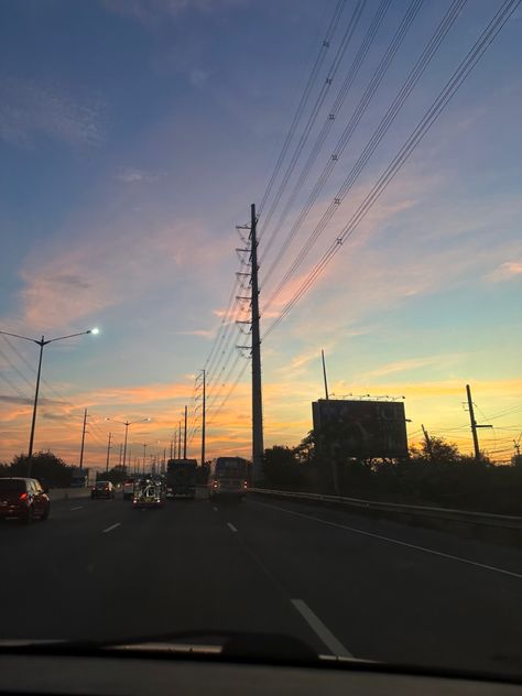 #sky #sunset #manila #highway #yellow Sunset City, Sky Sunset, Sunrise Sunset, Manila, Yellow, Quick Saves