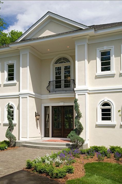 Stucco Interior, Exterior Stucco, Stucco Colors, Glass Railings, Exterior House Paint Color Combinations, Exterior House Color, Classic House Exterior, Stucco Homes, Stucco Exterior