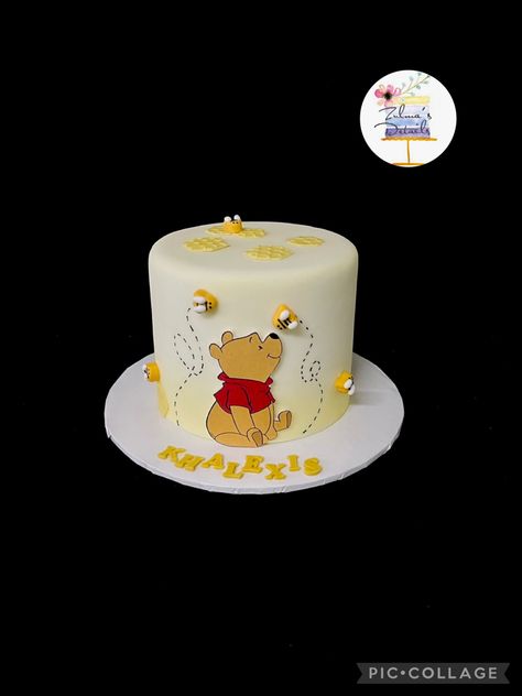 Winnie The Pooh Single Tier Cake, Pooh Bear Cake, Winnie The Pooh Birthday Cake, 2nd Birthday Cake Boy, Pooh Bebe, Fire Cake, Cake Competition, Pooh Cake, Teen Cakes