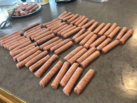 Maple Breakfast Sausage Seasoning, Diy Breakfast Sausage, Make Breakfast Sausage, Maple Breakfast Sausage, Maple Breakfast, Breakfast Sausage Seasoning, Sausage Seasoning, Diy Breakfast, Sausage Making