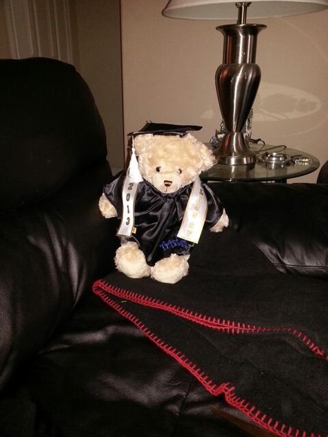 My graduation build a bear! Senior Build A Bear, Build A Bear Graduation, Graduation Build A Bear, Senior Sweater, Senior Year Planning, School Memories Scrapbook, Senior 25, Prom 2k24, Senior Year Things