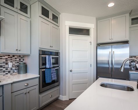 Fridge next to pantry Kitchen Layout U Shaped, Corner Kitchen Layout, L Shape Kitchen Layout, Corner Kitchen Pantry, Pantry Interior, Kitchen Pantry Cupboard, Pantry Layout, Pantry Decor, Simple Kitchen Remodel