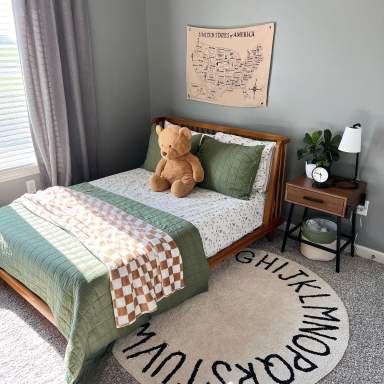 #TargetStyle : @cadeserthouse : Target Finds Simple Toddler Boy Room, Ideas Habitaciones, Toddler Boy Room Decor, Boy Toddler Bedroom, Box Stitch, Big Boy Bedrooms, Big Kids Room, Kid Bedroom, Kids Bedroom Inspiration