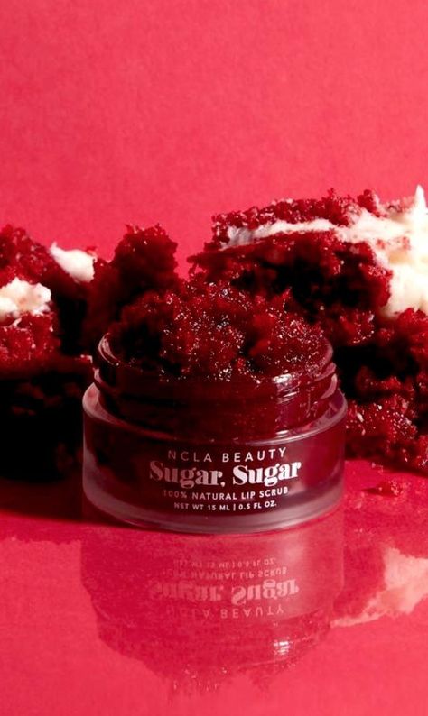 Lip Scrubs Aesthetic, Beauty Business Ideas Products, Lip Scrub Photography, Red Hair Products, Ncla Beauty, Natural Lip Scrub, Red Velvet Cupcake, Skin Care Business, Sweet Lips