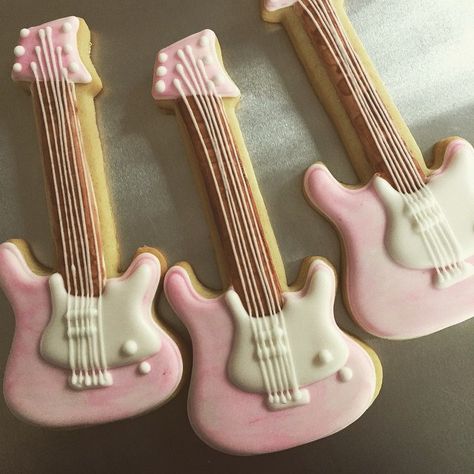 #pink #guitarcookies #copsandcookiesaremylife #delicious | by Sugar Beez Pink Rockstar Party, Pink Rockstar, Rockstar Party, Rockstar Birthday, Rock Star Party, Party Desserts, First World, Birthday Decorations, Birthday