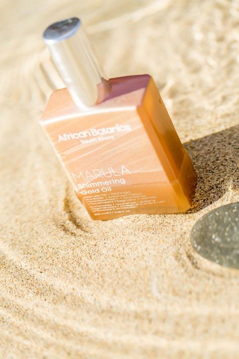 ON THE GLOW | AFRICAN BOTANICS SHIMMERING GOLD OIL #Marula #MarulaOil #GoldOil #SummerSkin #Glow African Botanics, Shimmer Oil, Allure Magazine, Holiday Party Dress, Beach Blonde, Marula Oil, Tan Body, Video Shoot, Black Soap