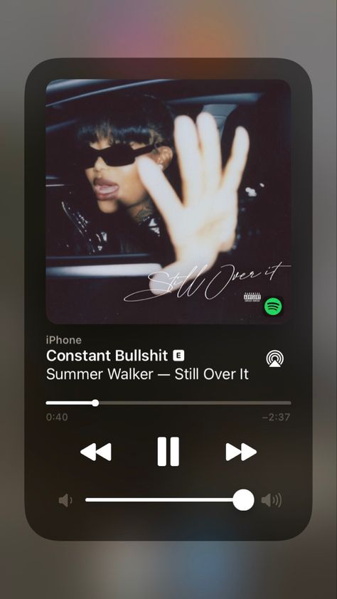 Summer Walker No Love, Summer Walker Aesthetic, Aesthetic Music Lyrics, Lyrics Apple Music, Music Airpods, Still Over It, Rnb Aesthetic, Walker Wallpaper, Cute Country Couples