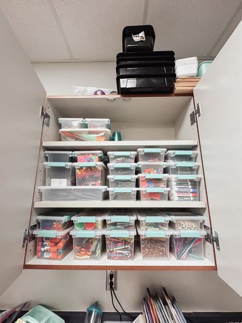 The best storage bins for teachers 🤩 These sterlite clasp lids are the BEST yall. Durable • Stackable • Secure Classroom Organization Bins, Finished Work Bin Classroom Organization, Baskets With Zipties For Classroom Desl, 3 Drawer Plastic Storage Classroom, Plastic Stackable Bins, Teacher Storage, Storage Totes, Storage Tubs, Art Supplies Storage