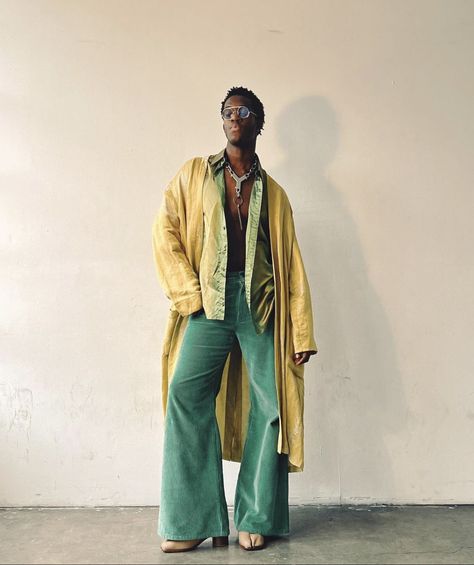 70s Boho Mens Fashion, Wsdm Kaye, Eccentric Outfits Men, Earthy Mens Fashion, Wisdom Kaye Outfits, Gender Nonconforming Fashion, Wisdom Kaye, 70s Fashion Men, Party Dress Codes