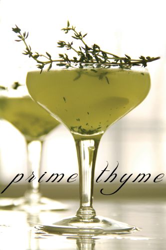 Prime Thyme Cocktail for the Thyme Cocktails, Club Cocktails, Cocktail Original, Gin Drinks, Green Cocktail, Craft Cocktails, Adult Drinks, Mixology, Cocktail Drinks