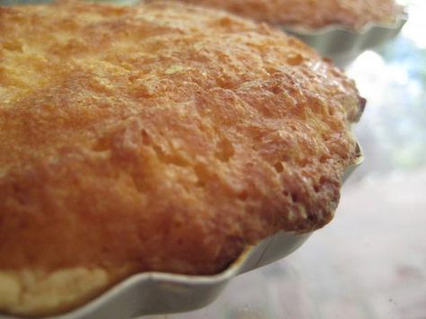 Buttermilk Coconut Pie Buttermilk Coconut Pie Recipe, Best Coconut Pie Recipe, Pie Recipes Easy, Coconut Pie Recipe, Slice Of Pie, Coconut Pie, Coconut Pecan, Pecan Pie Recipe, Candy Cakes