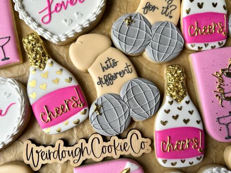 These mirror balls hit different 🙊🤣🪩🪩 • Adult Swifite Bachelorette Cookies may not be your typical Swiftie set, but I was so ready for it 😂😂😂 Anything goes here at Weirdough Cookie Co and this set had an added addition that made my quite literally laugh the entire time I was designing & decorating the cookies. I love when customers have fun requests! My sense of humor goes far and wide 🤣 • • • • #taylorswiftcookies #lover #hitsdifferent #readyforit #mirrorballs #discoballs #bloomingtonindiana... My Sense Of Humor, Bachelorette Cookies, Hit Different, Bloomington Indiana, Mirror Ball, Mama Mia, Disco Balls, Anything Goes, Cute Cookies