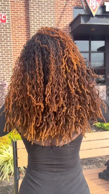 Auburn Sisterlocks, Layered Microlocs, Auburn Microlocs, Copper Colored Microlocs, Blonde Micro Locs, Dyed Microlocs Black Women, Brown Sisterlocks, Ginger Sisterlocks, Brown Microlocs