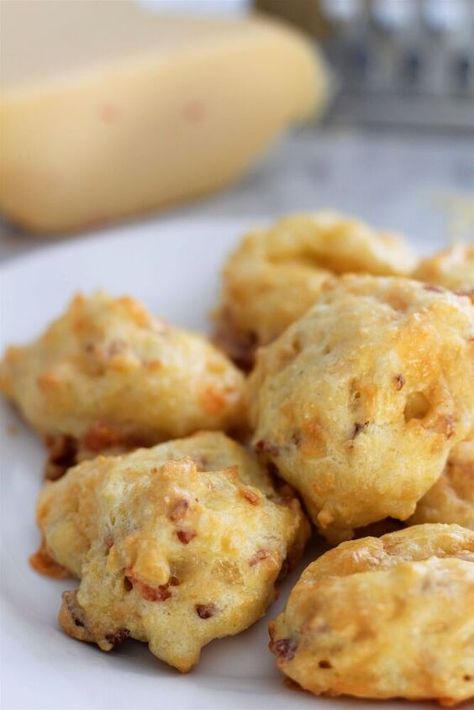 We have always been big on appetizers in our family. Not only do we enjoy them when we have guests over, but we also like to make a fun 'appetizers for dinner' night every once in awhile. When we do this we enjoy trying new and delicous app recipes. Some are a bit more involved than others, like these Bacon Cheddar Puffs, but they truly are so worth it! These puffs are exactly that. Light and fluffy, and are filled with bits of bacon and the creaminess of cheddar cheese! They are also… Bacon Cheddar Puffs, Bacon Lover, Puff Recipe, Dinner Appetizers, Bacon Cheddar, Bacon Cheese, Recipe Details, Best Appetizers, Food App