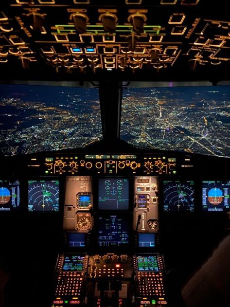 View #$ Pilot School Aesthetic, Aviation Motivation, The Plane, Iphone Wallpaper Airplane, Cockpit View, View At Night, Pilot Career, Aviation Education, Aviation Careers