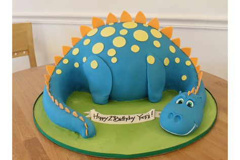 Cake Light, Dino Cake, Dinosaur Birthday Cakes, Slot Machine Cake, Sculpted Cakes, Dinosaur Cake, Healthy Cat Treats, Dino Party, Dinner Recipes For Kids