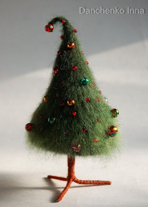 Felt christmas tree decorations