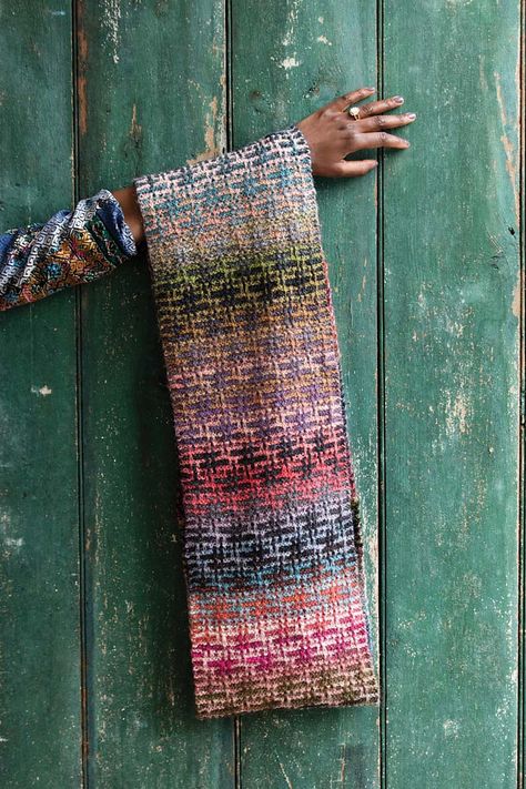 Ravelry: #4 Mosaic Cowl by Hannah Wallace Noro Knitting Patterns, Noro Knitting, Knit Scarves, Cowl Knitting Pattern, Knitted Wit, Cowl Pattern, Scarf Knitting Patterns, Pdf Knitting Pattern, Knit Cowl