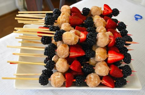 Donut Fruit Kabobs, Fruit And Donut Kabobs, Brunch Kabobs, Mini Donut Holes, Charcuterie Sticks, Donut Kabobs, Cake Kabobs, Breakfast Kabobs, Glazed Donut Holes