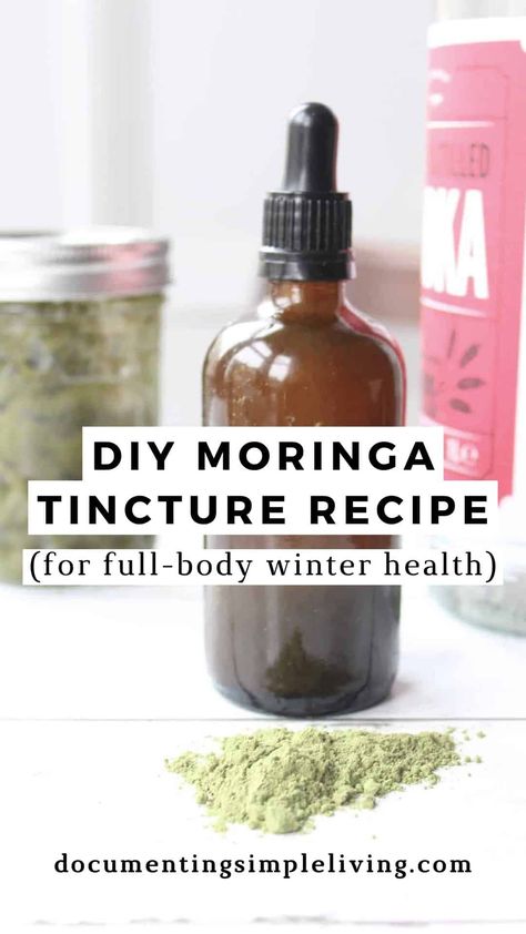 Moringa is packed with vitamins, minerals, and antioxidants. This moringa tincture recipe uses two ingredients and is a convenient way to preserve and consume all of the healthy benefits of moringa. How To Take Moringa Powder, Marshmallow Root Tincture, How To Make Moringa Oil, Rosemary Tincture Benefits, Moringa Recipes Powder, How To Use Moringa Powder, Medicinal Syrups, Moringa Powder Recipes, Clove Tincture