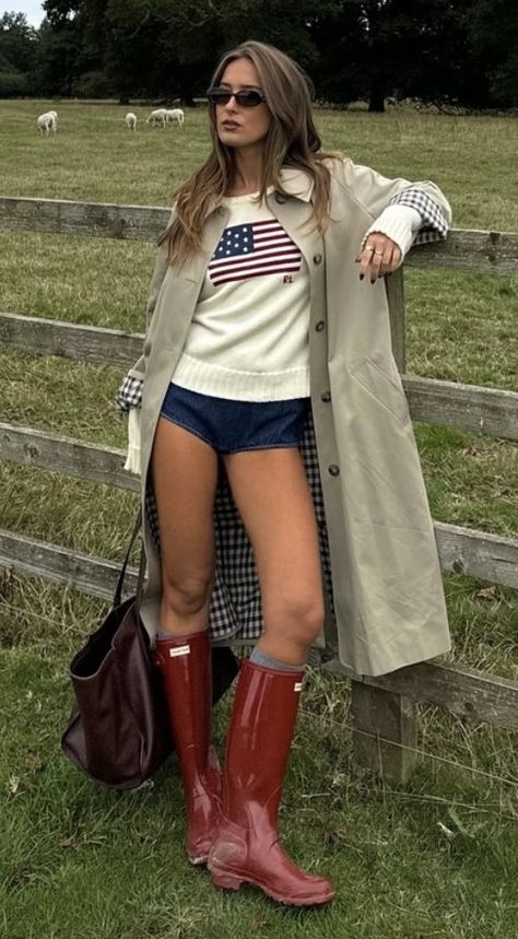 Fyre Campus Boots Outfit, Red Tecovas Outfit, Hot Day Pumpkin Patch Outfit, Hunter Red Boots Outfit, Autumn Countryside Outfit, Midwest Outfit Aesthetic, Hunter Boots Aesthetic, Fall Lake Outfit, Tall Hunter Boots Outfit