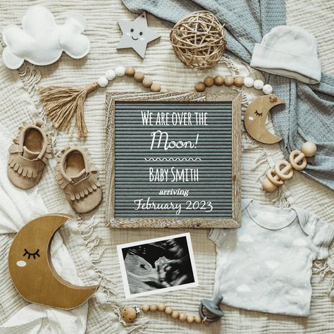 "This is a customizable, moon themed, pregnancy announcement template for you to share on social media or to print. You can edit it yourself right after purchasing so you can announce your news quickly with friends & family! I remember how excited I was to share the news I was expecting once I found out, and I did not want to wait! I have designed this customizable digital template so there is no need to wait! Simply purchase, edit the template with your desired info, download your JPG, and share the good news right away! Try before you buy! Copy and paste this URL into your browser to see what customizing your own announcement will look like after purchase!  https://www.corjl.com/d/4CEF93 DIGITAL FILE ONLY. No Physical item will be shipped. Since this is a real photograph, props such as p Social Media Baby Announcement, Announcement Pictures, Pregnancy Announcement Template, Cute Pregnancy Announcement, Baby Announcement Pictures, Digital Pregnancy Announcement, Moon Nursery, Baby Planning