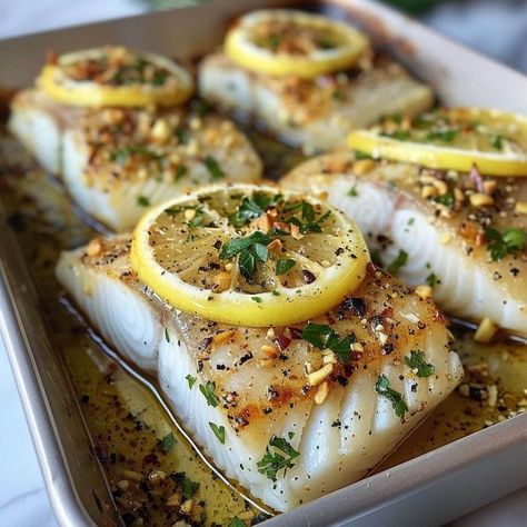 Baked Cod with Lemon and Garlic Lemon Cod, Garlic Baked, Baked Cod Recipes, Cod Fillets, Roasted Root Vegetables, Cod Recipes, Baked Fish, Dessert Salads, Slow Cooker Soup