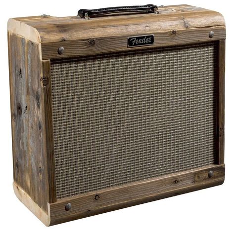 Fender Custom Shop Front Row '57 Custom Deluxe Home Music Studio Ideas, Fender Guitar Amps, Music Furniture, Fender Esquire, Diy Guitar Amp, Speaker Cab, Wood Speakers, Metal Horns, Valve Amplifier