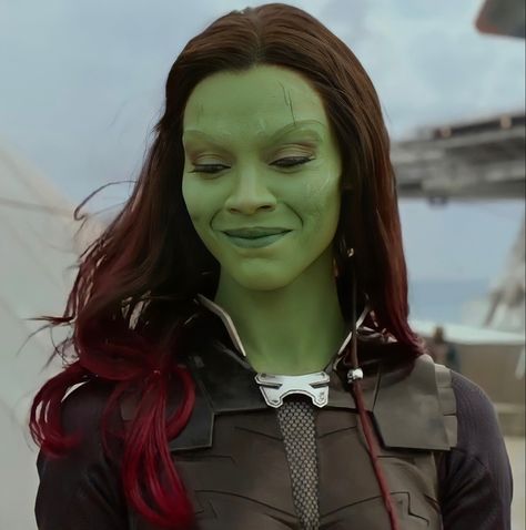 follow me on ig :) @lucidwanda Gamora Icon, Gamora Costume, Gamora Guardians, Gamora Marvel, Girl Superhero, Zoe Saldana, Marvel Women, Marvel 3, Disney Marvel