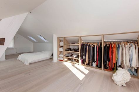 Closet space Loft Closet, Attic Bedroom Storage, Attic Bedroom Designs, Attic Closet, Attic Loft, Loft Storage, Attic Apartment, Attic Bedrooms, Loft Room