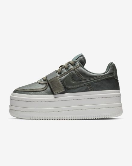 Nike Thea, Nike Vandal, Air Force 1 Sage Low, Nike Air Force 1 Sage Low, Size 11 Women Shoes, Fresh Sneakers, Aesthetic Shoes, Unique Shoes, Grey Sneakers